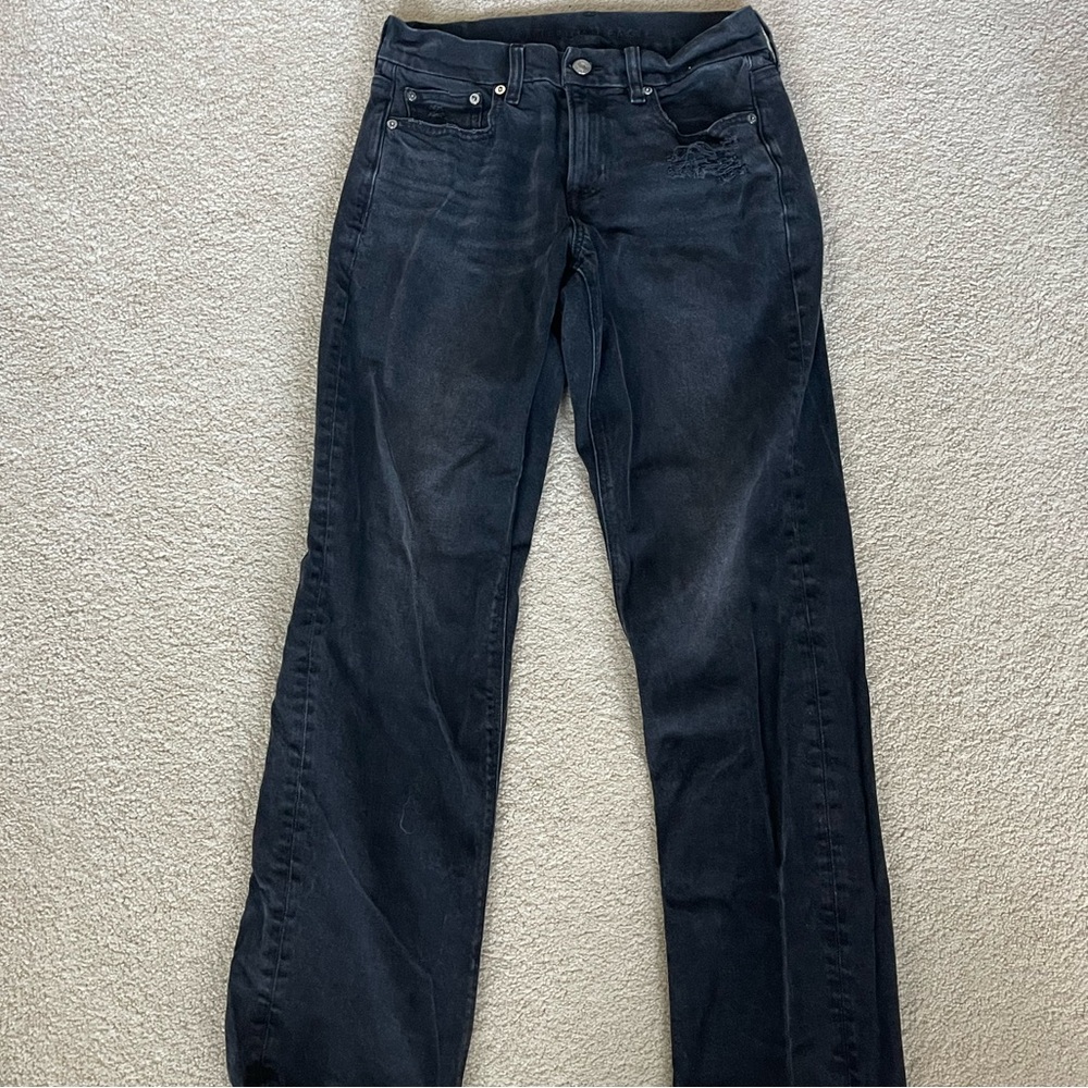 Black curvy straight jean